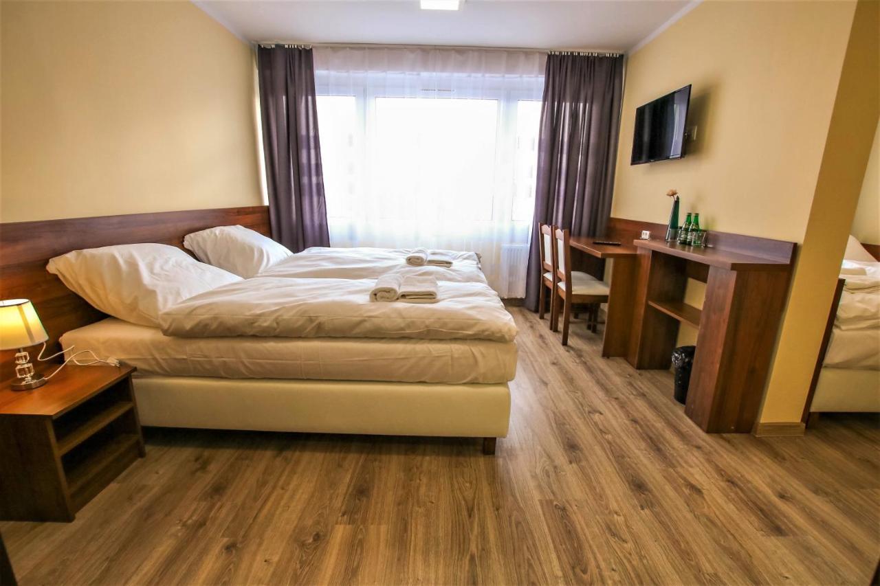 Hotel Sill Kielce Dış mekan fotoğraf